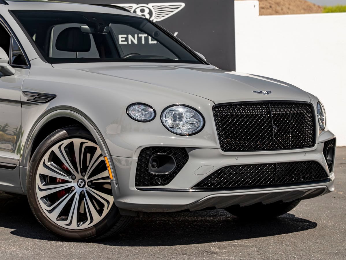 Certified 2022 Bentley Bentayga AWD/4WD image 10