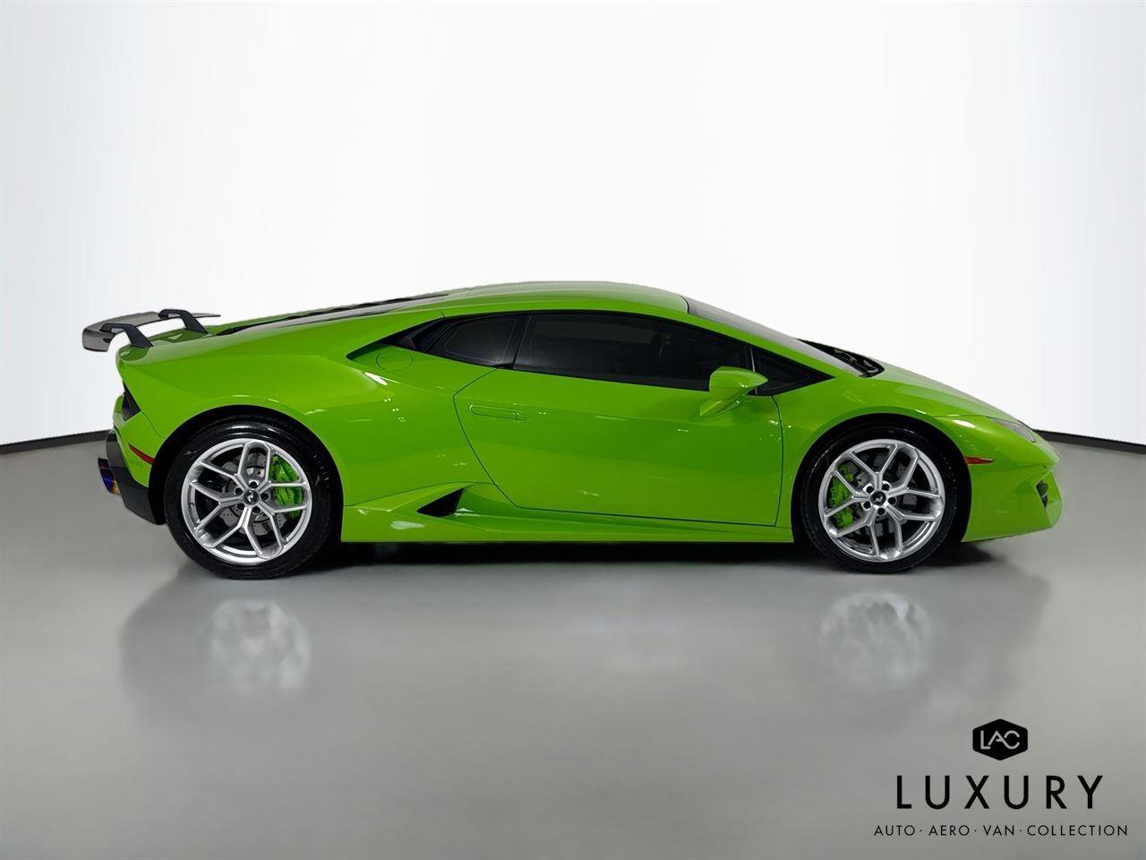 Used 2018 Lamborghini Huracan LP 580-2 image 5