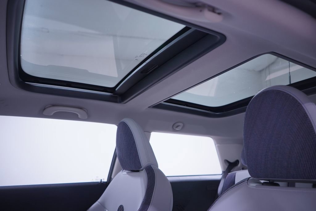 Used 2025 MINI Cooper S image 8