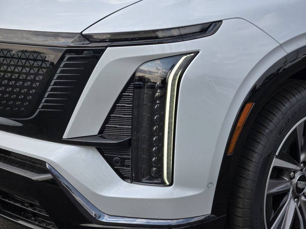 New 2027 Cadillac Vistiq Luxury AWD/4WD image 5