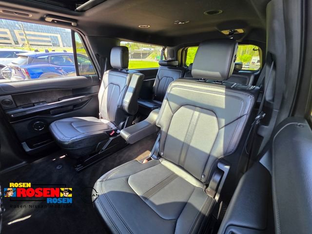 Used 2020 Ford Expedition Max Limited w/ Equipment Group 302A AWD/4WD image 31