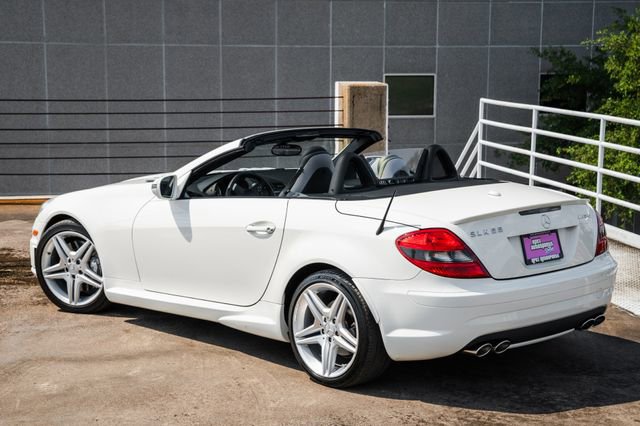 Used 2009 Mercedes-Benz SLK 55 AMG image 40
