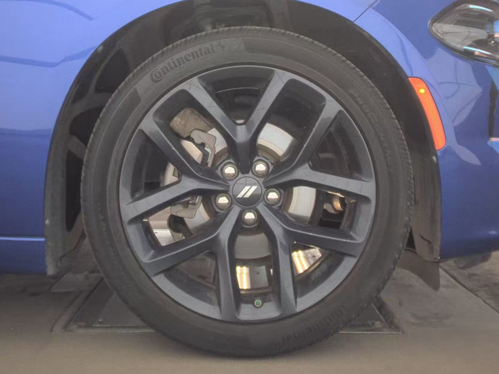 Used 2023 Dodge Charger SXT w/ Blacktop Package image 10