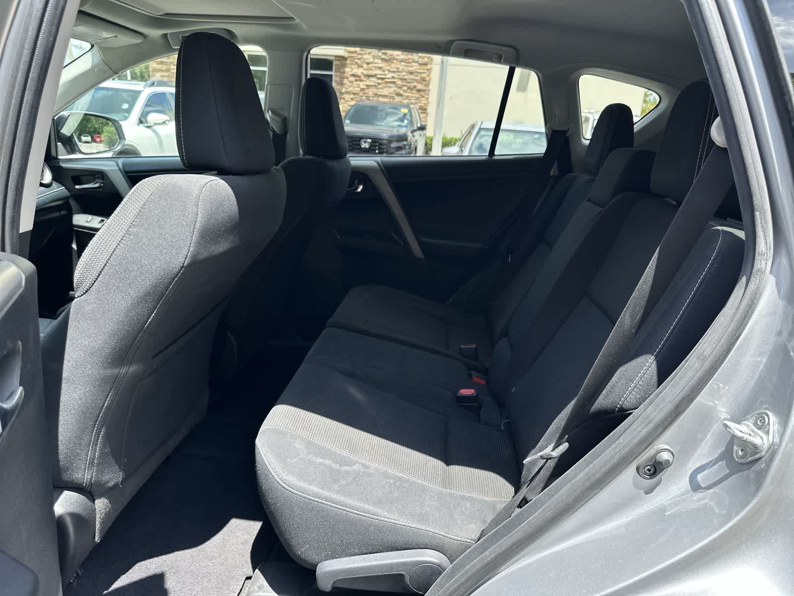 Used 2018 Toyota RAV4 XLE w/ Plus Extra Value Package FWD image 15