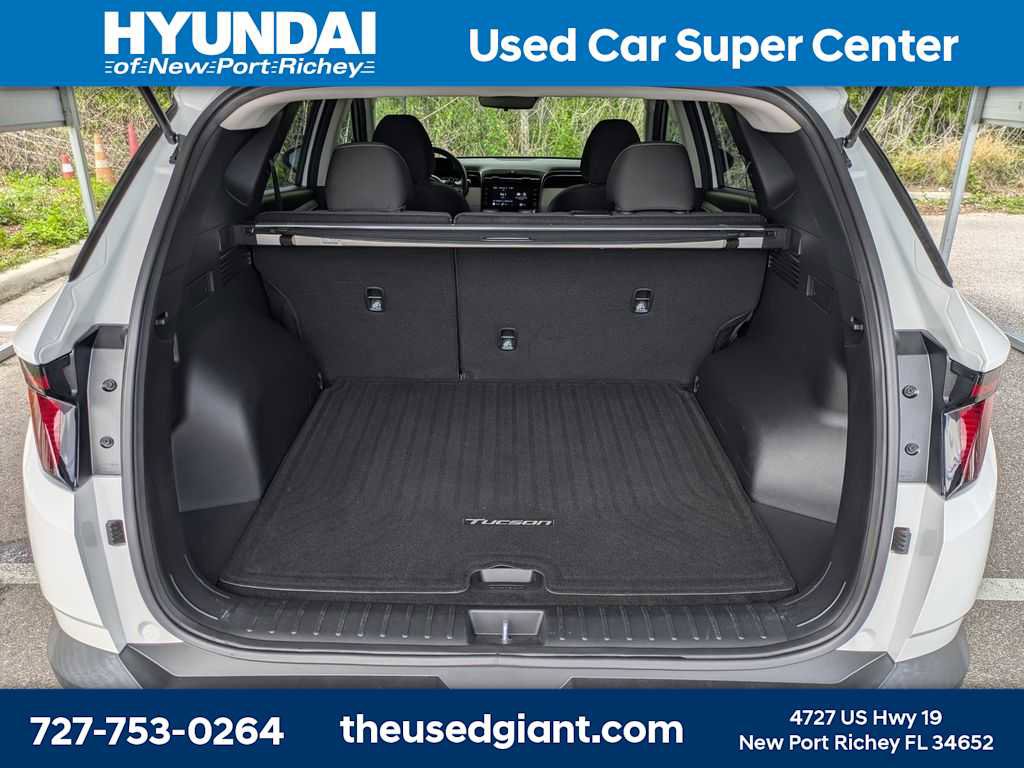 Used 2024 Hyundai Tucson SE FWD image 12
