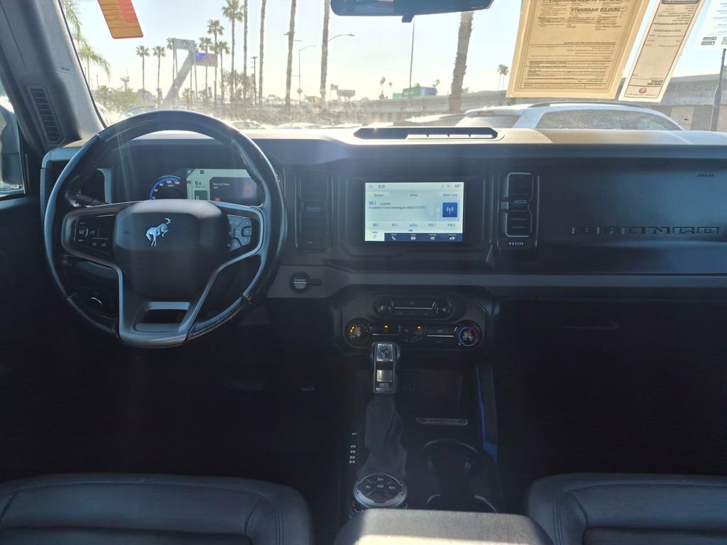 Used 2021 Ford Bronco Black Diamond image 26