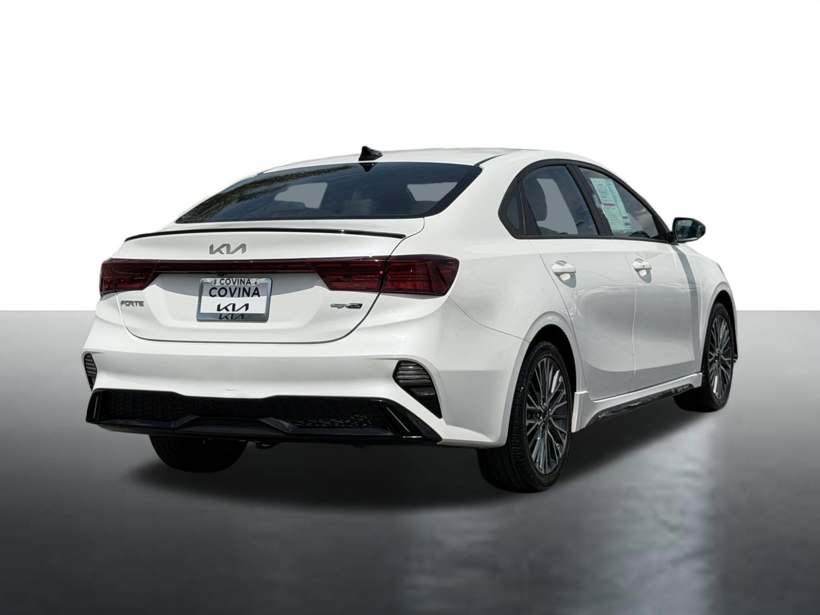 Used 2023 Kia Forte GT-Line w/ GT-Line Premium Package FWD image 8
