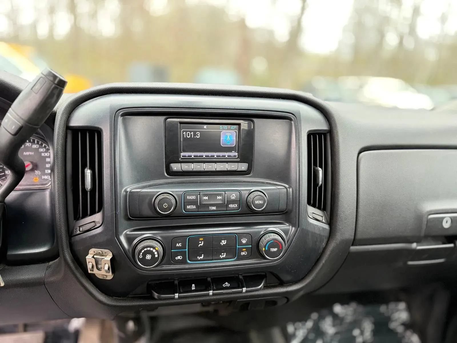 Used 2015 Chevrolet Silverado 2500 W/T RWD image 14