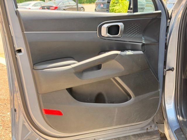 Used 2024 Kia Sorento S FWD image 22