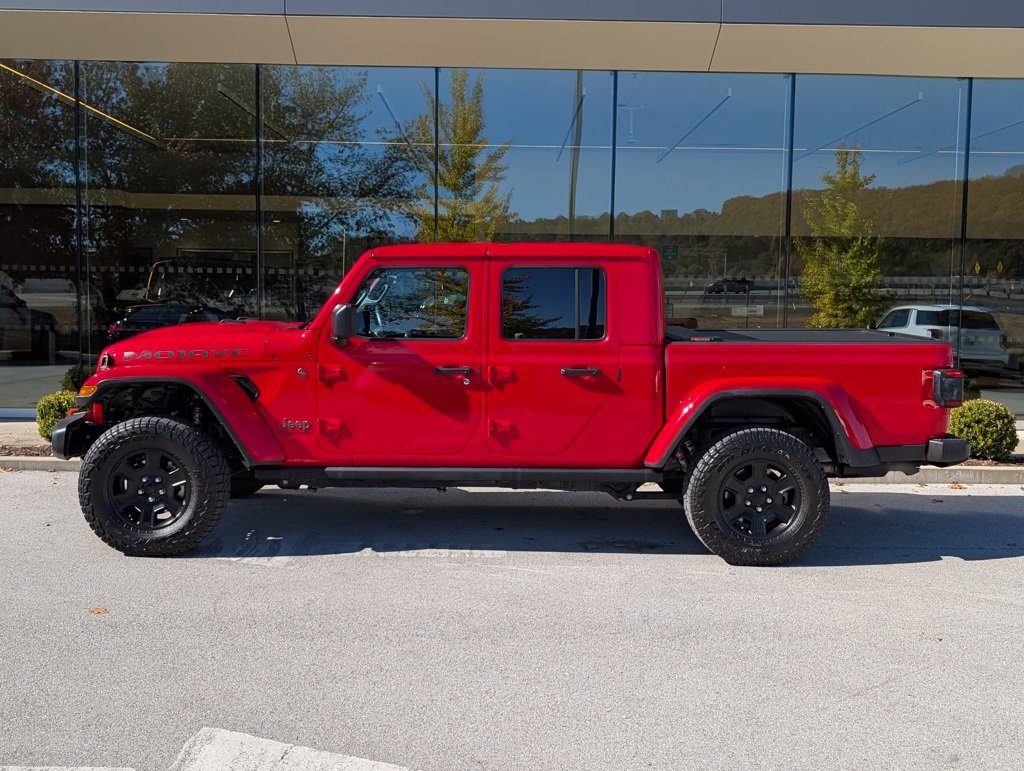 Used 2021 Jeep Gladiator Mojave image 2