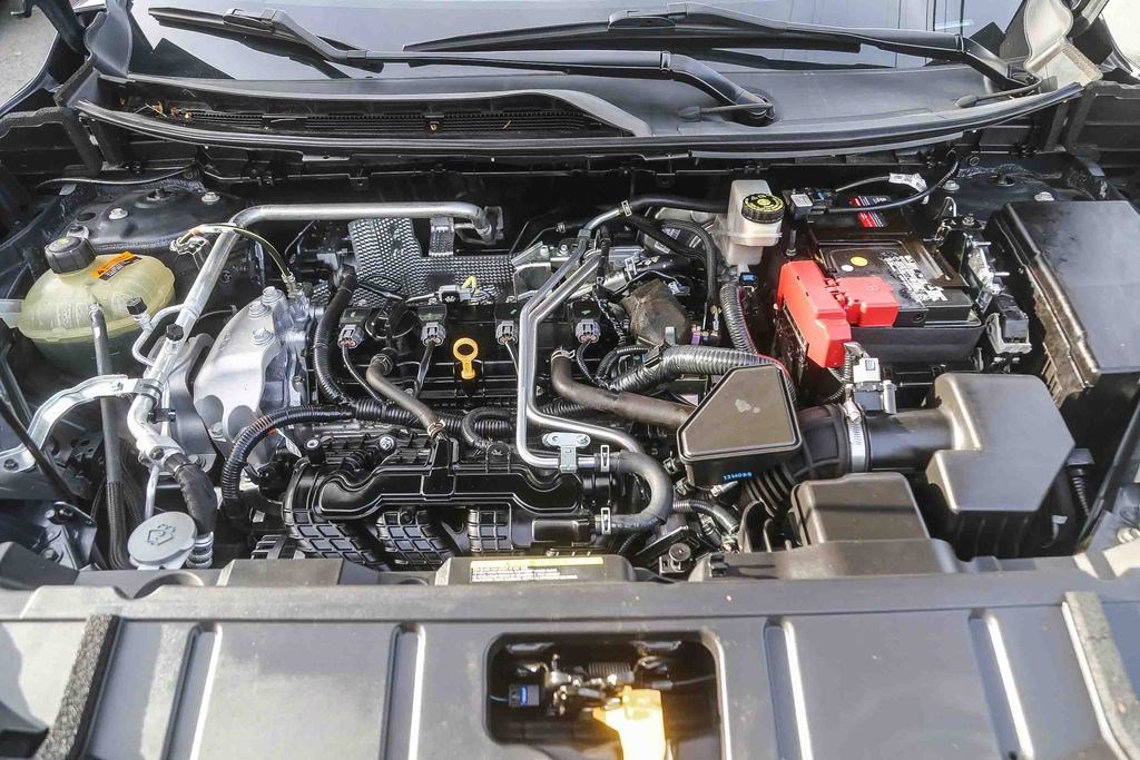 Used 2021 Nissan Rogue SL FWD image 27