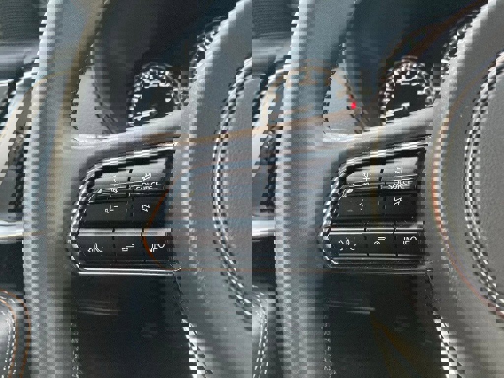 Used 2024 MAZDA CX-90 3.3 Turbo w/ Preferred Plus image 16