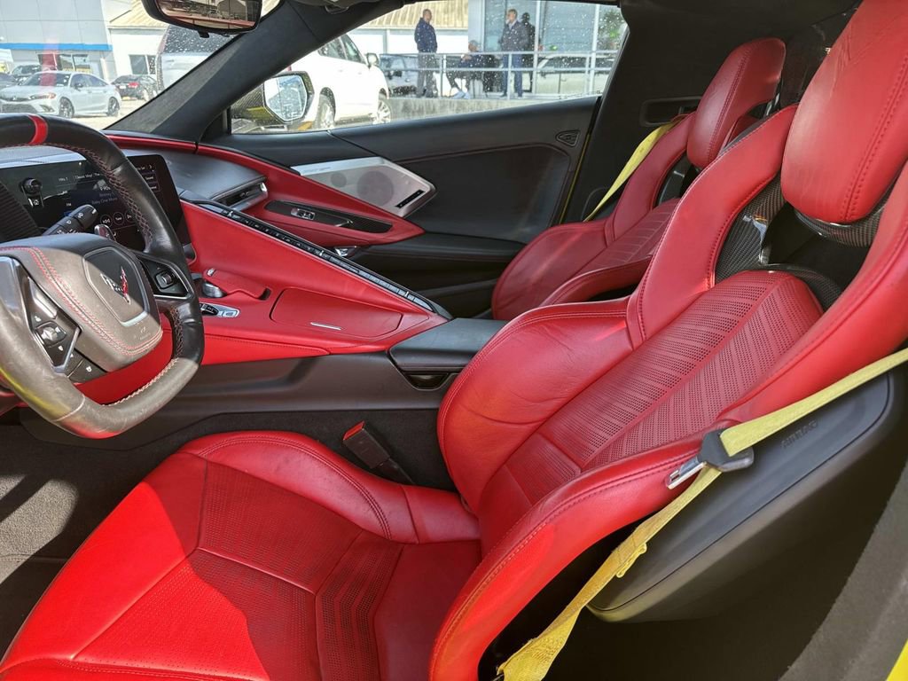 Used 2020 Chevrolet Corvette Stingray Premium Cpe w/ 3LT Preferred Equipment Group image 15