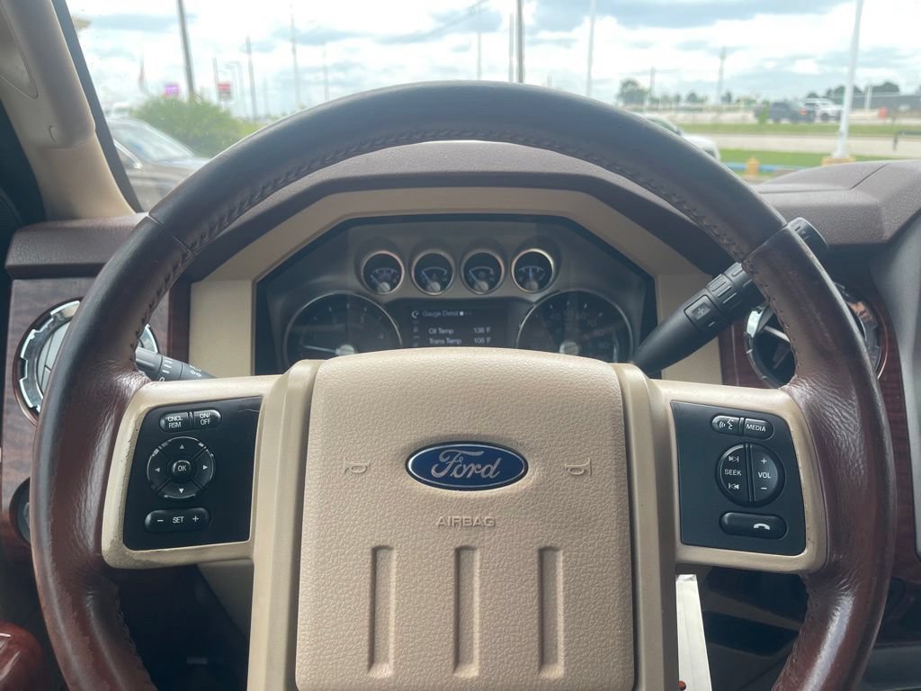 Used 2014 Ford F250 King Ranch w/ FX4 Off-Road Package AWD/4WD image 21