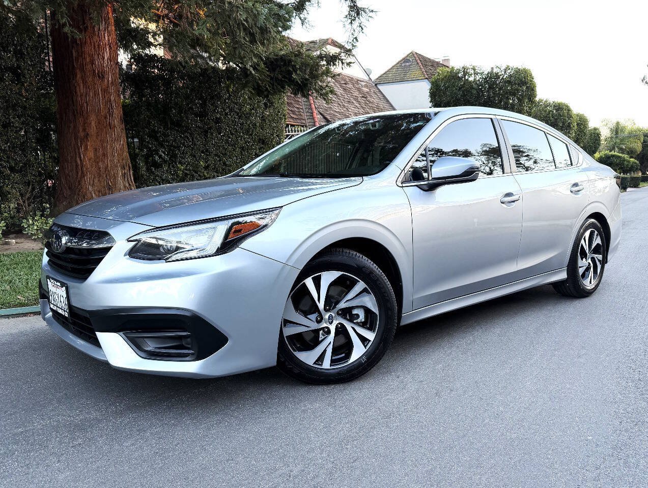Used 2022 Subaru Legacy Premium AWD/4WD image 3