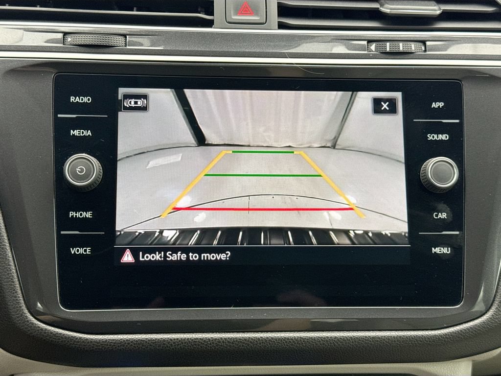 Used 2023 Volkswagen Tiguan SE FWD image 14
