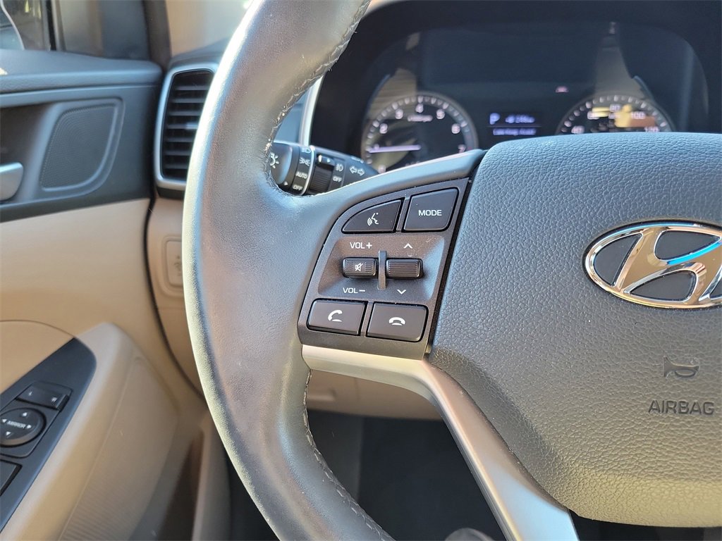 Used 2021 Hyundai Tucson Limited image 30