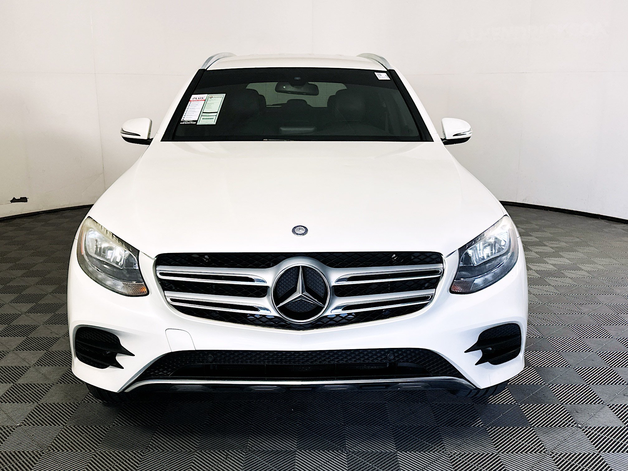 Used 2017 Mercedes-Benz GLC 300 image 8