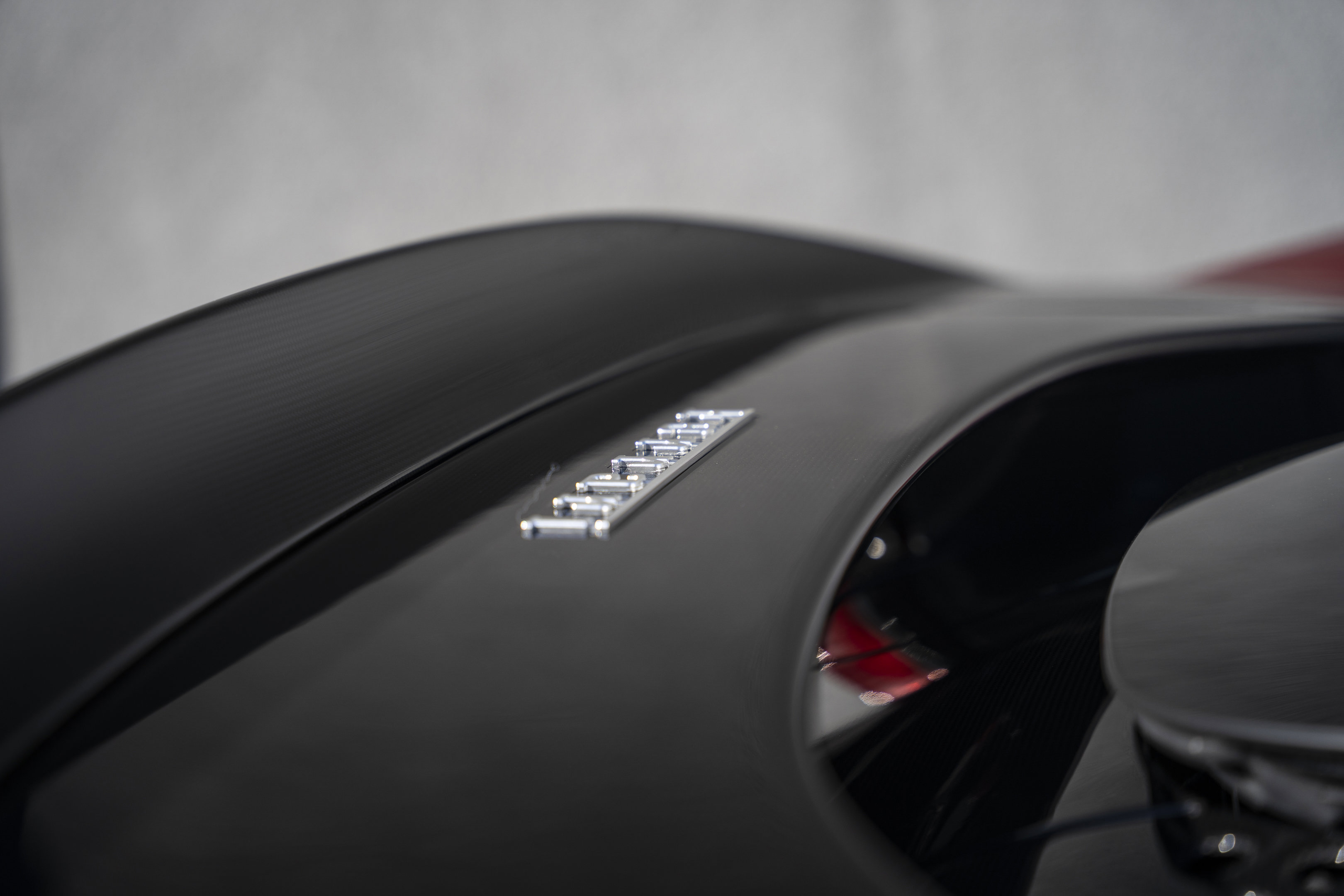 Used 2022 Ferrari SF90 Spider image 16