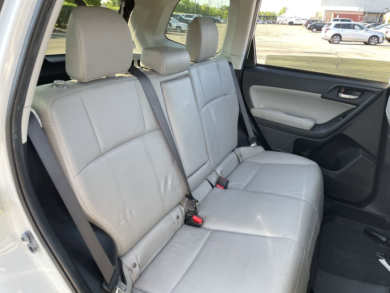 Used 2014 Subaru Forester 2.5i Limited AWD/4WD image 15
