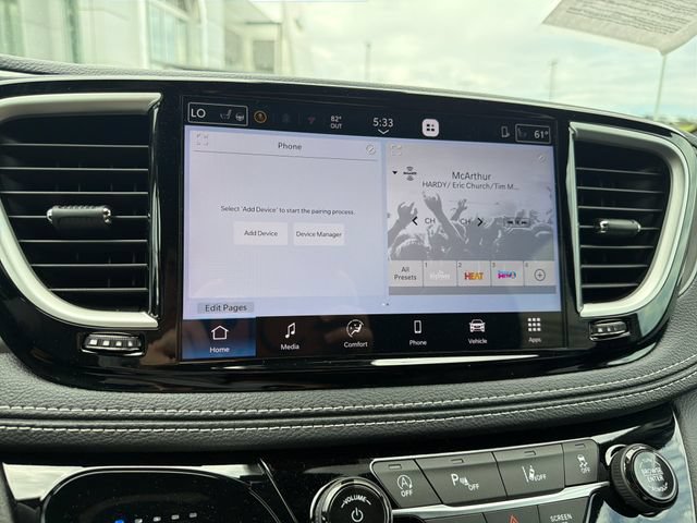 Used 2026 Chrysler Pacifica Select FWD image 31