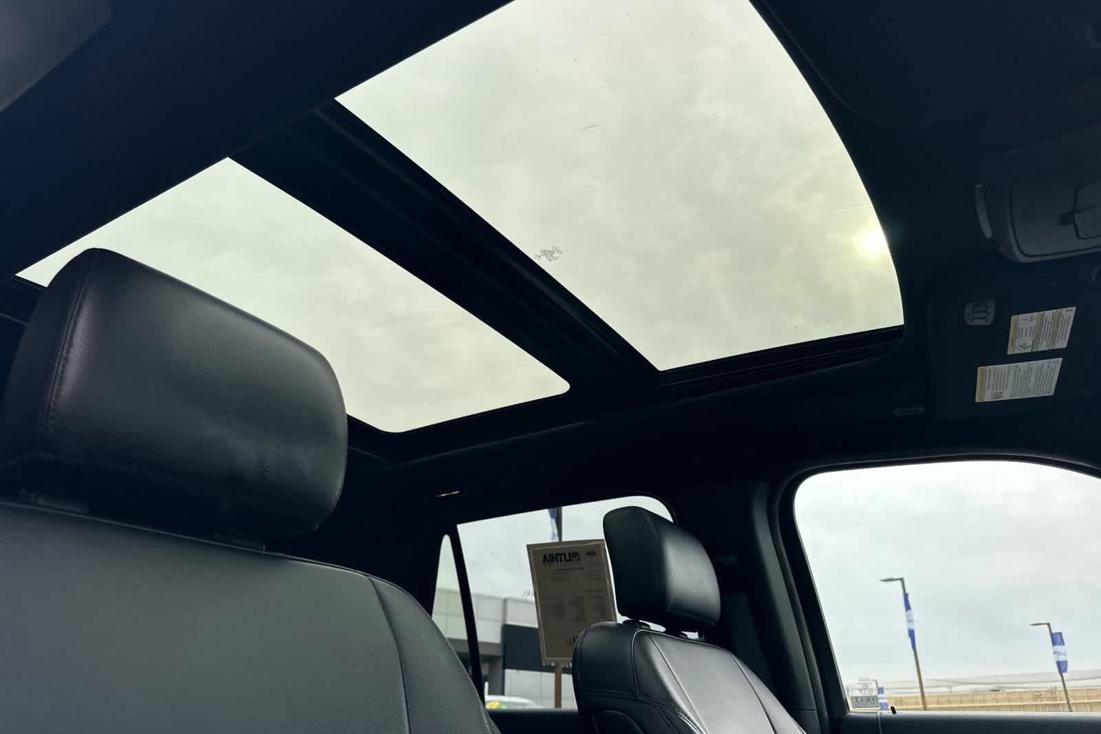 Used 2019 Ford Expedition XLT w/ Equipment Group 202A image 18