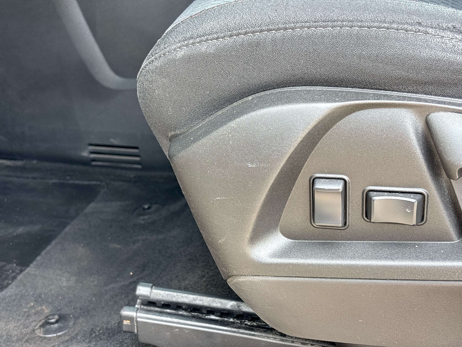 Used 2012 Chevrolet Equinox LS FWD image 28