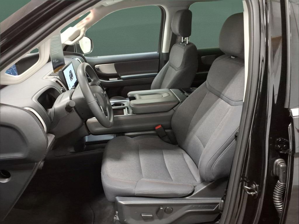 Certified 2025 Ford Expedition Max Active AWD/4WD image 23