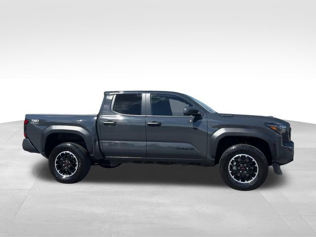 Used 2024 Toyota Tacoma TRD Off-Road AWD/4WD image 7