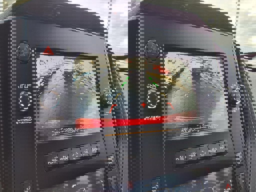 Certified 2025 Subaru Impreza 2.0i w/ Popular Package #1A image 3