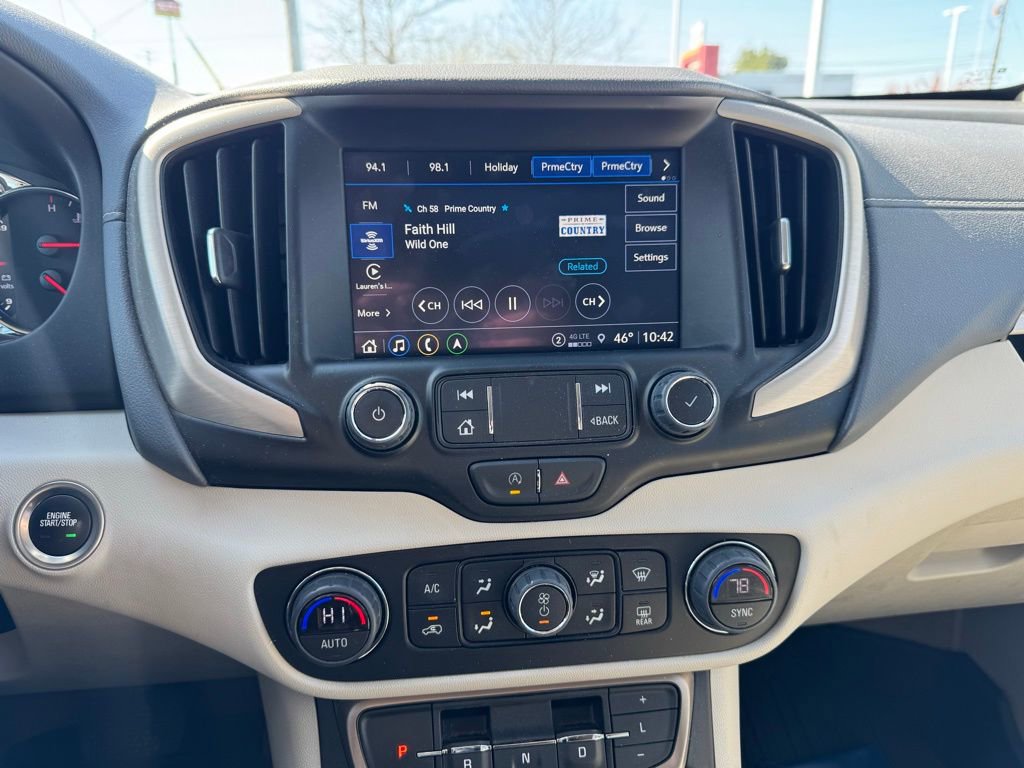 Used 2023 GMC Terrain Denali w/ Denali Premium Package image 14