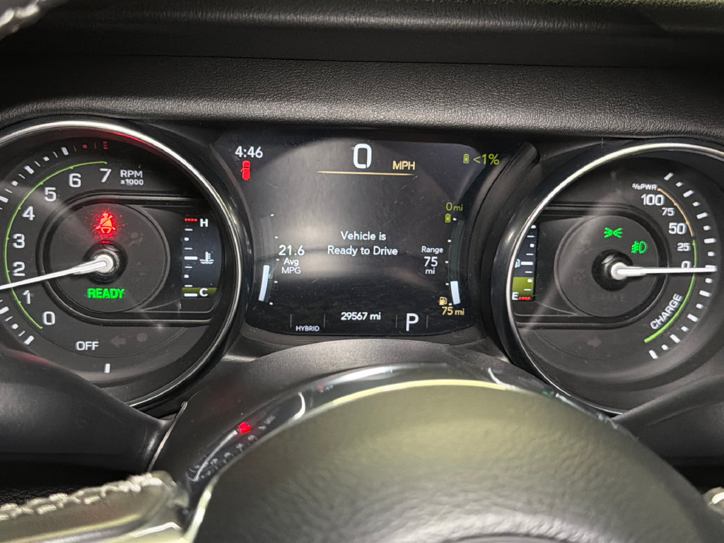 Used 2023 Jeep Wrangler Unlimited Sahara w/ Cold Weather Group AWD/4WD image 27