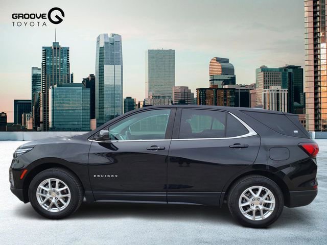 Used 2022 Chevrolet Equinox LT image 2