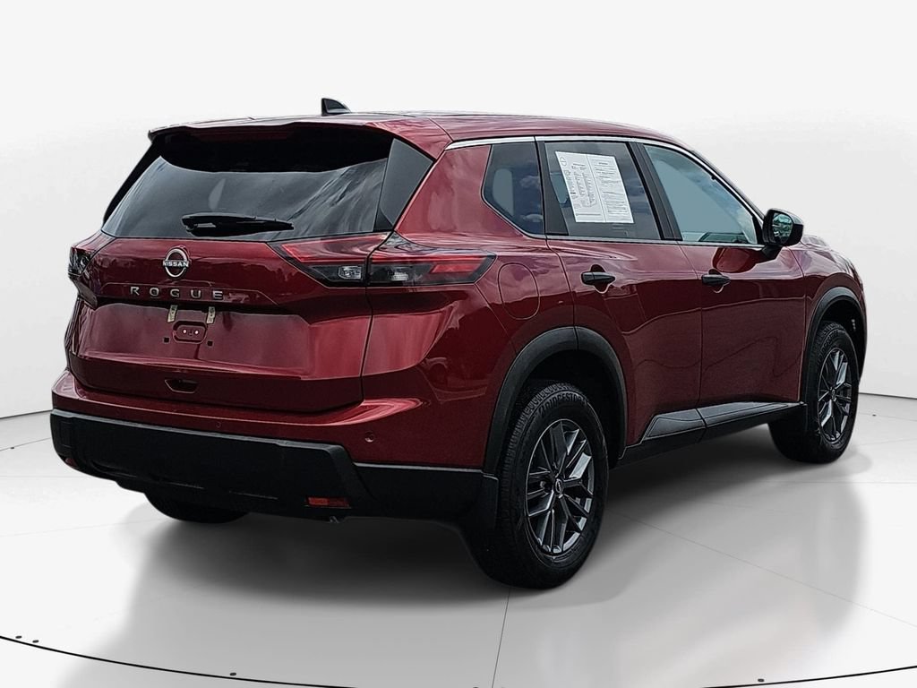 Used 2025 Nissan Rogue S FWD image 6