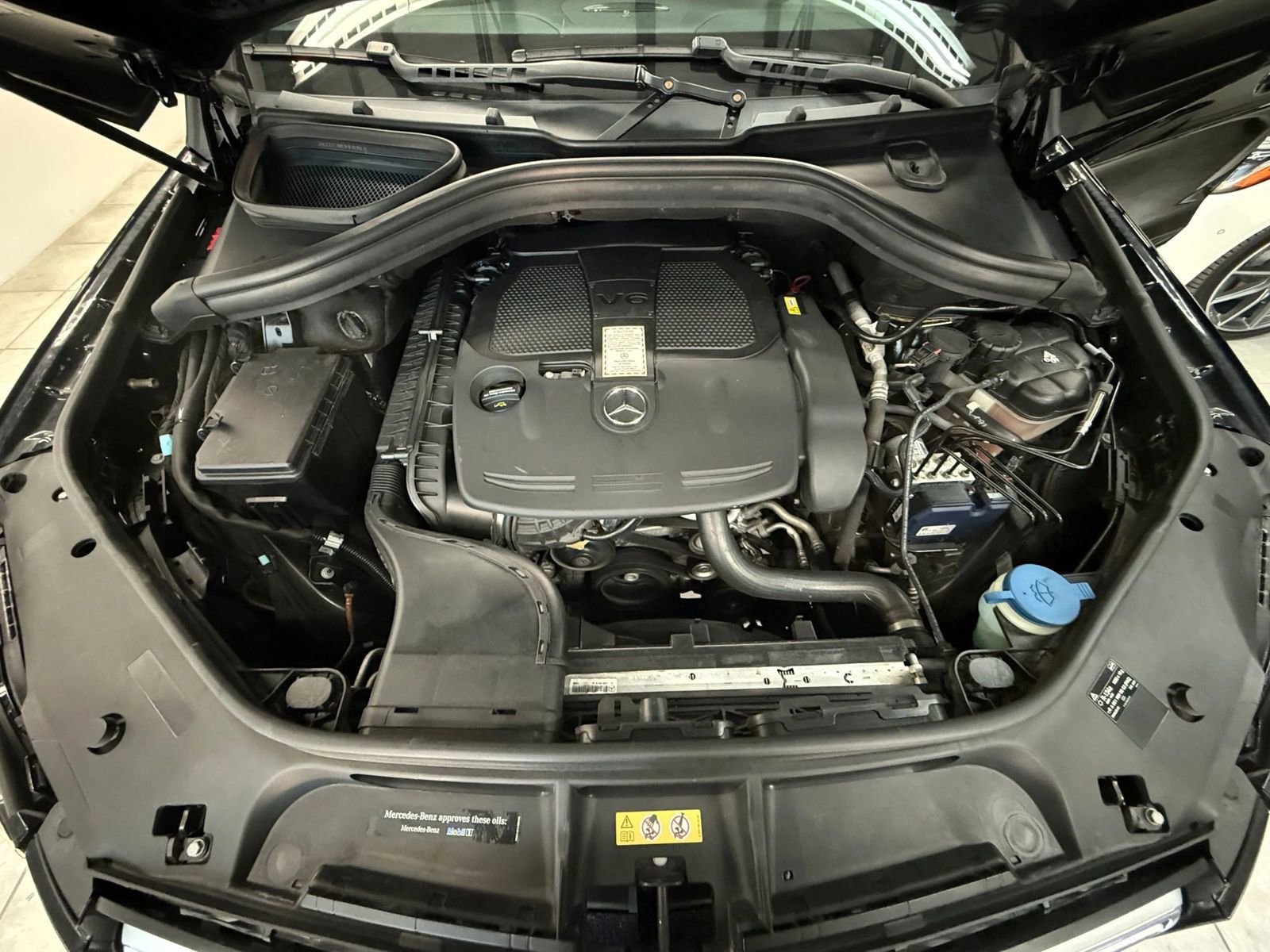 Used 2016 Mercedes-Benz GLE 350 w/ Premium Package image 38