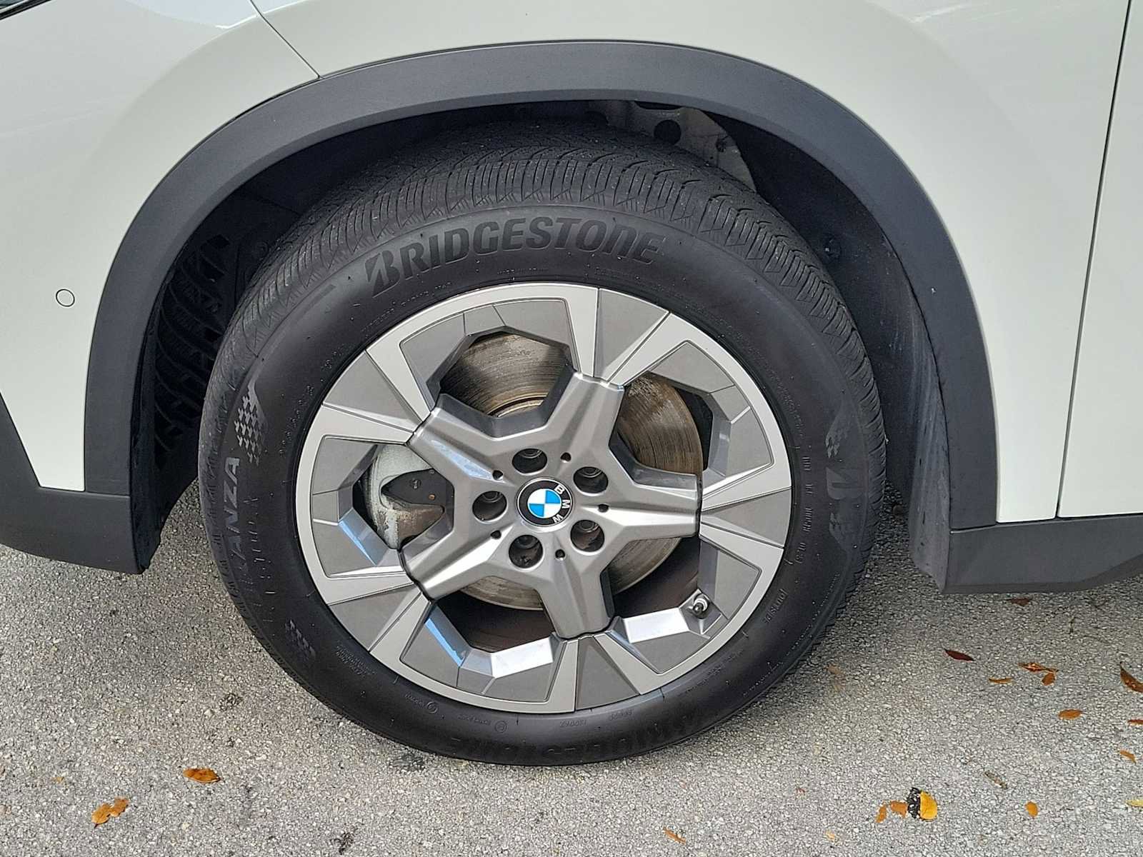 Used 2023 BMW X1 xDrive28i w/ Convenience Package image 8