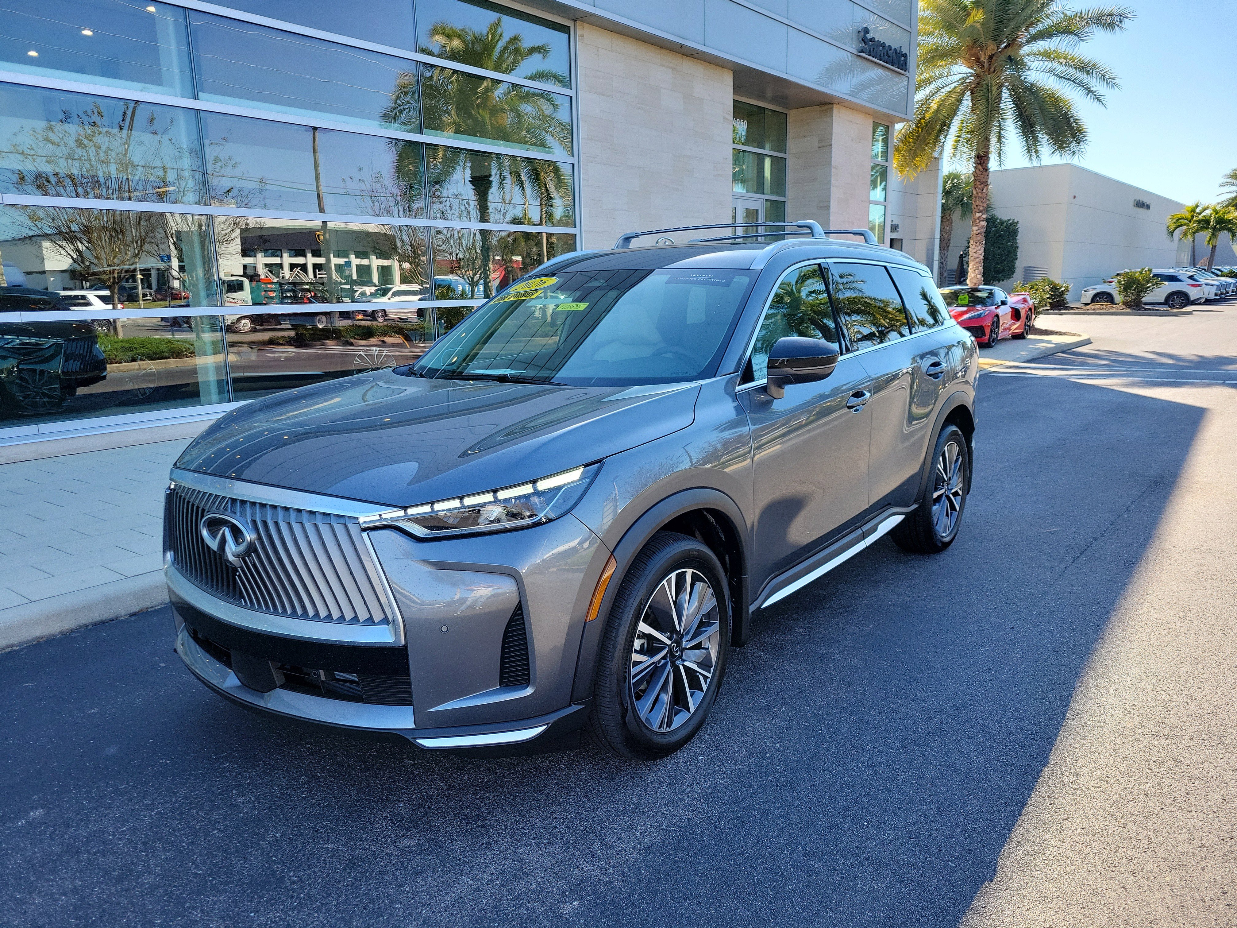 Certified 2026 INFINITI QX60 Luxe w/ Cargo Package image 8