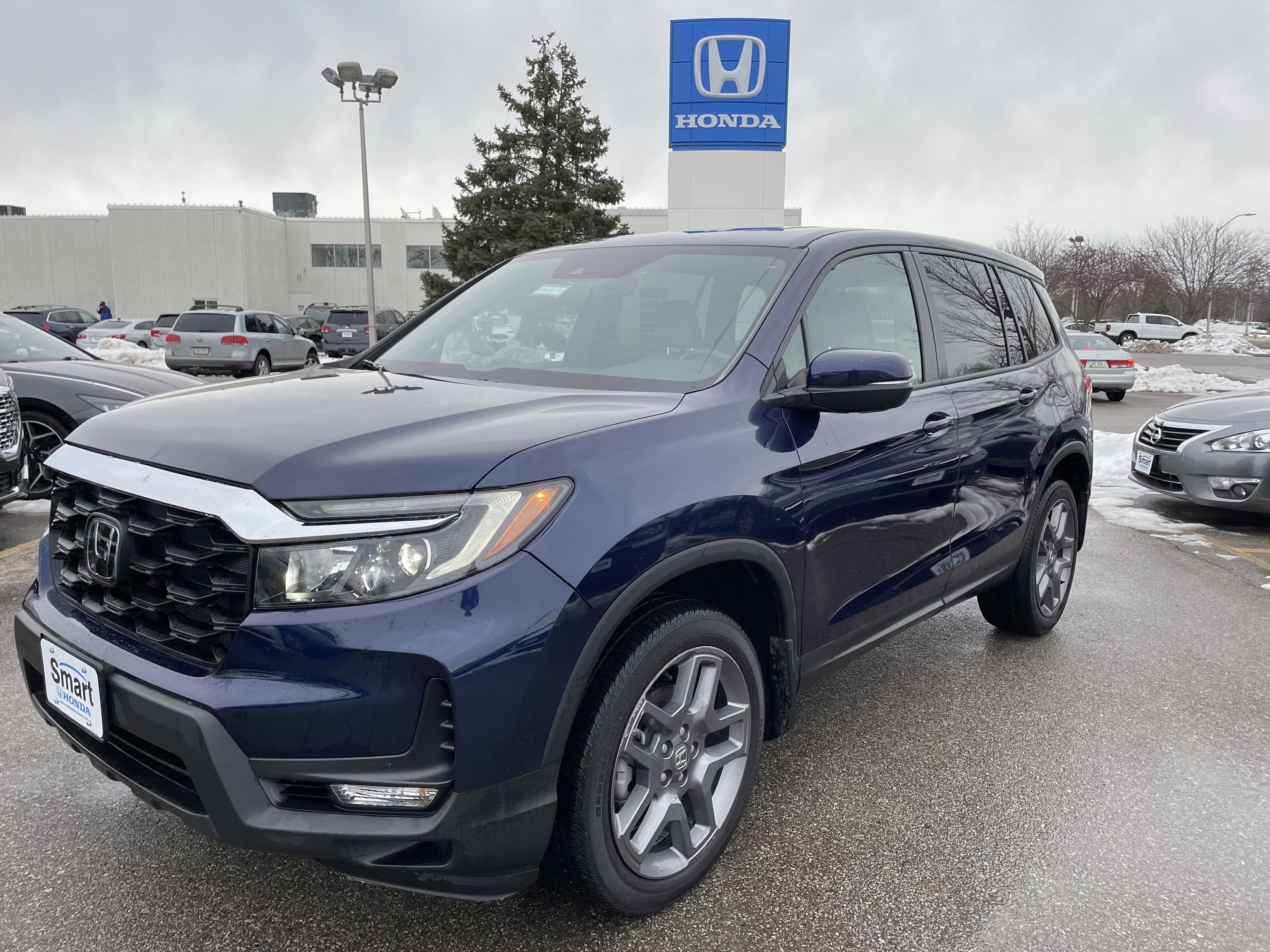 Certified 2023 Honda Passport EX-L image 1