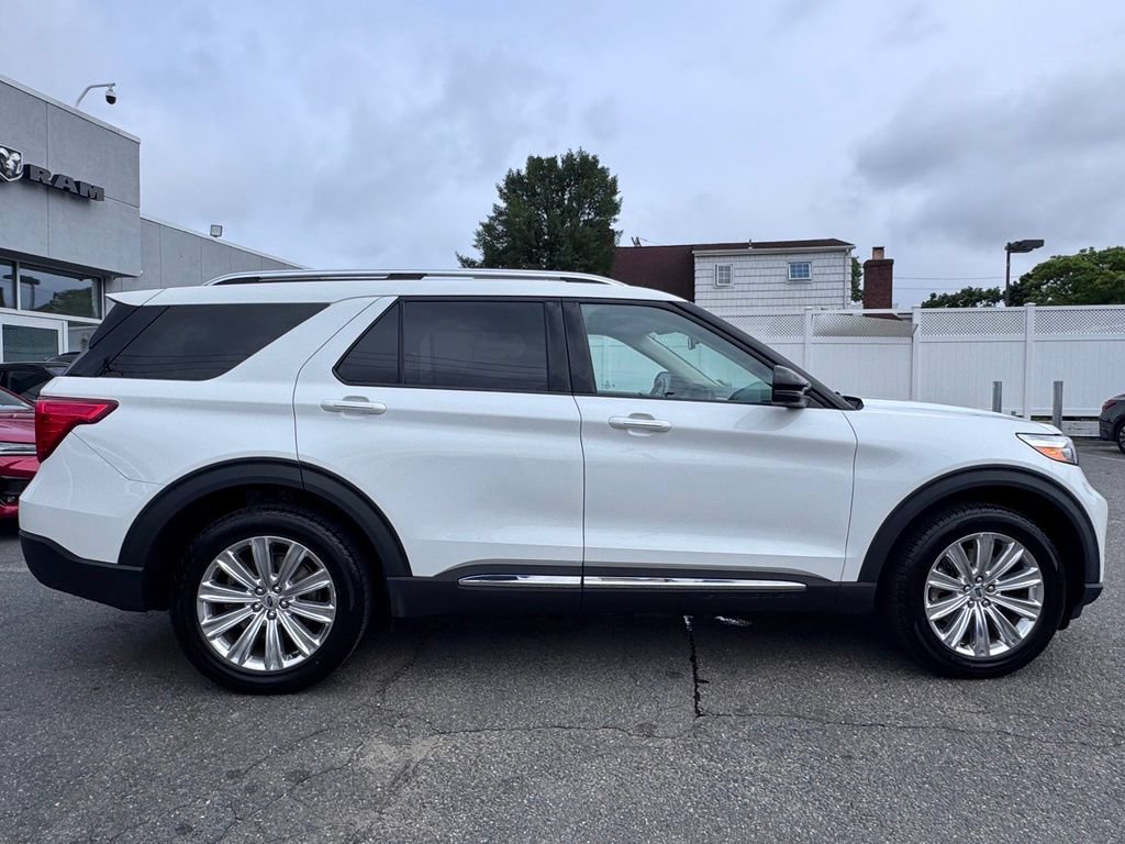 Used 2020 Ford Explorer Limited w/ Hybrid Equipment Group 310A AWD/4WD image 8