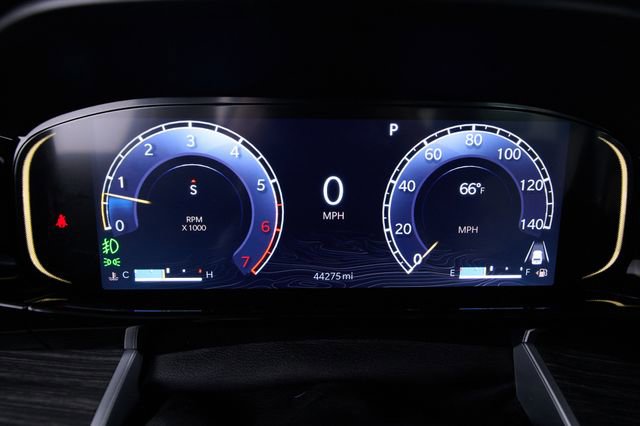 Used 2023 Jeep Wagoneer Series III w/ Premium Group I image 13