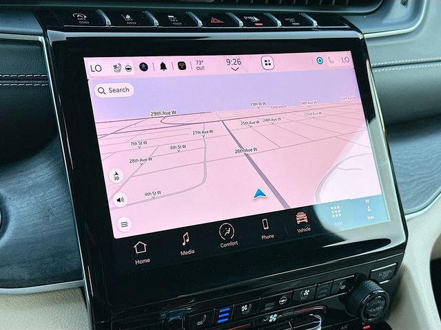 Used 2025 Jeep Grand Cherokee Limited w/ Luxury Tech Group II image 13