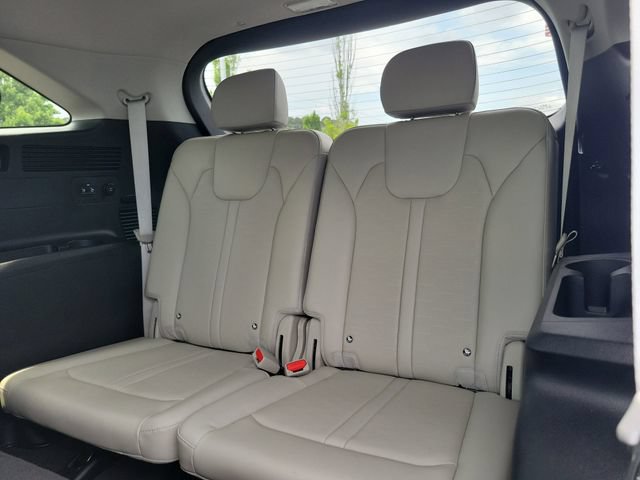 Certified 2025 Kia Sorento S FWD image 10