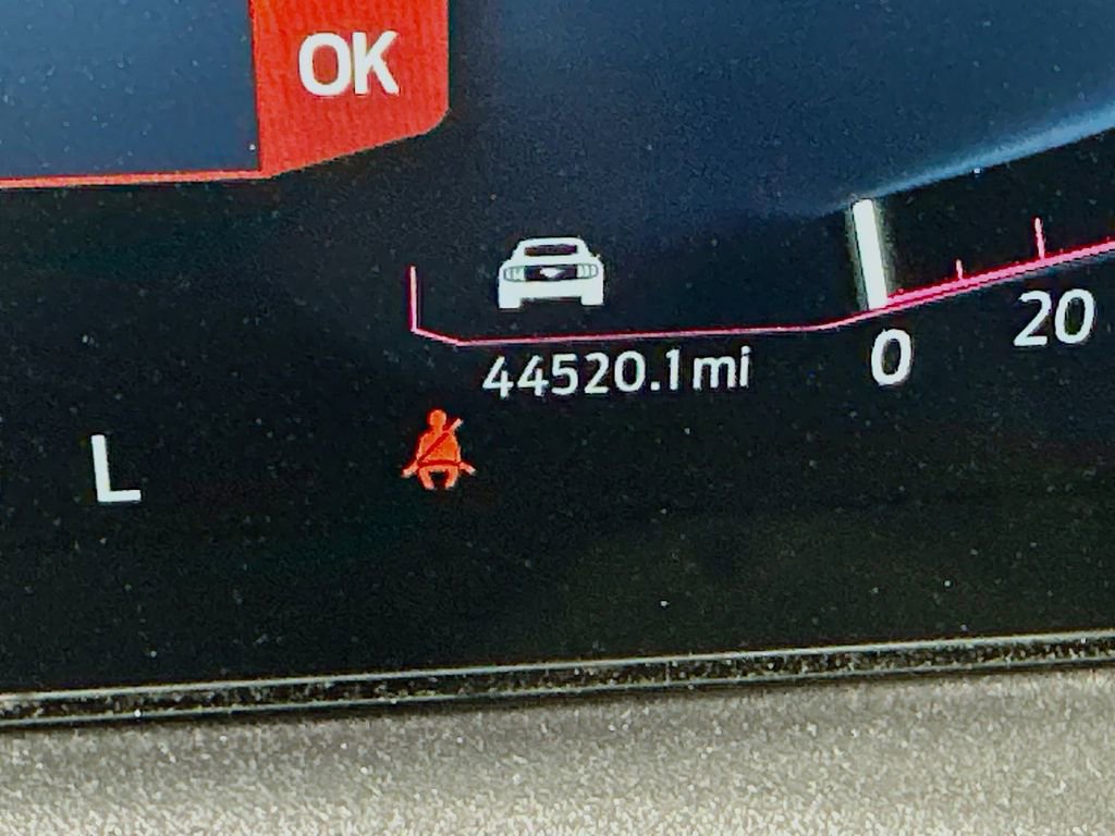 Used 2024 Ford Mustang Premium RWD image 31