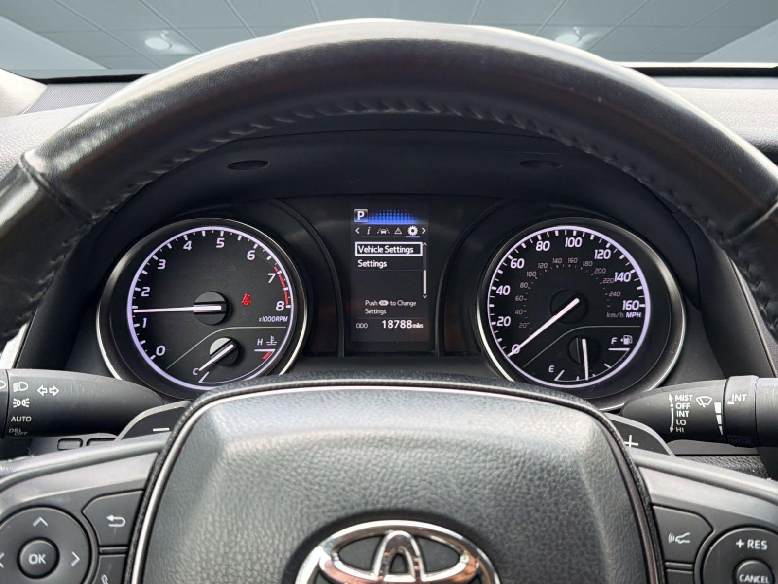 Used 2024 Toyota Camry SE image 18