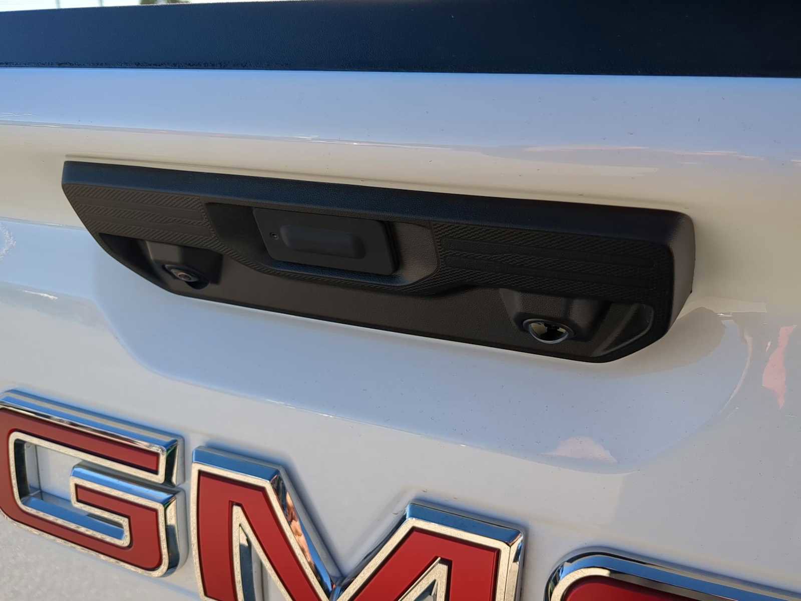 New 2026 GMC Sierra 1500 SLE w/ X31 Off-Road Package image 26