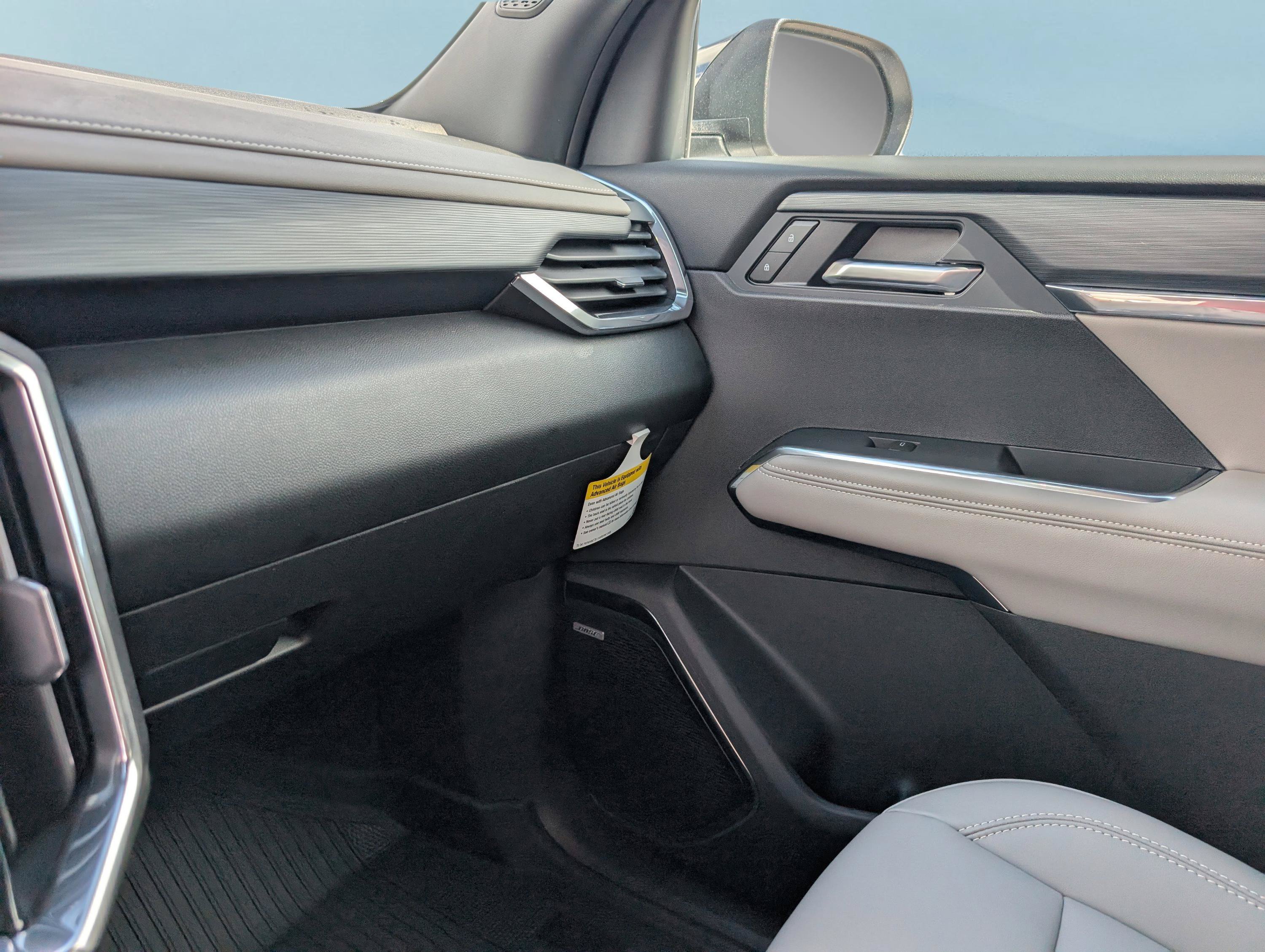 New 2026 GMC Acadia Elevation w/ Elevation Premium Package FWD image 30