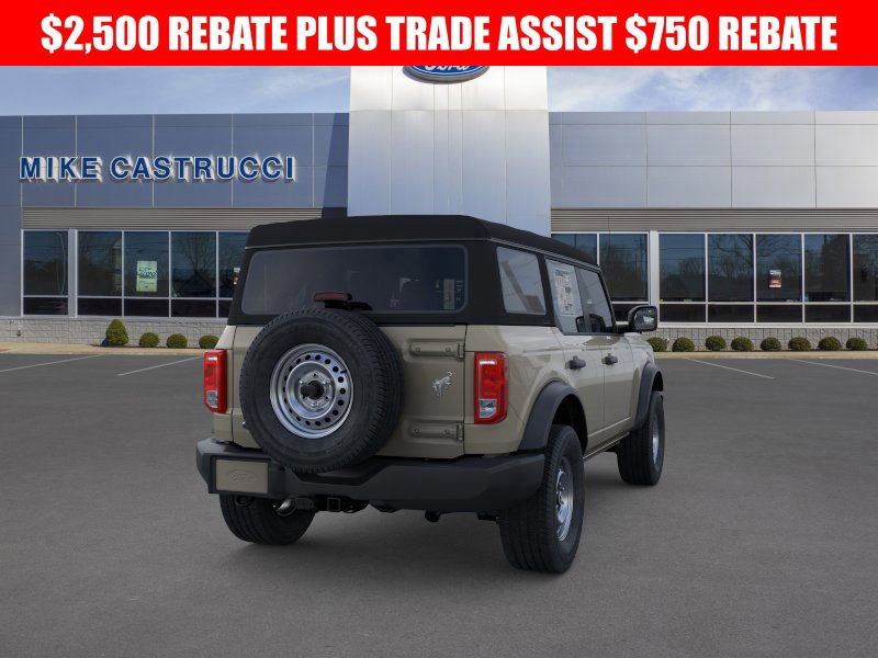 New 2025 Ford Bronco 4-Door image 8