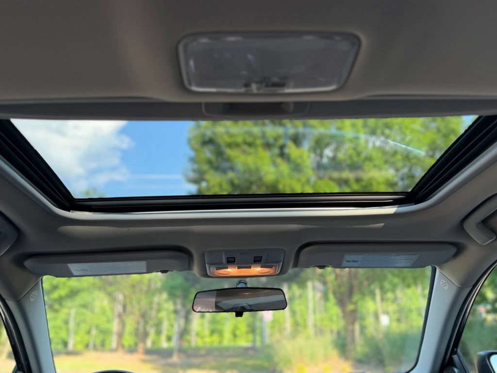 Used 2015 Toyota Corolla S FWD image 21