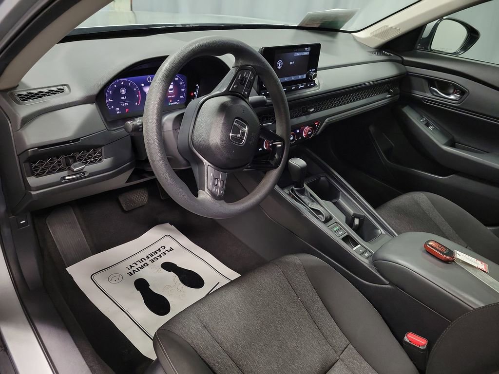 Used 2024 Honda Accord EX image 13