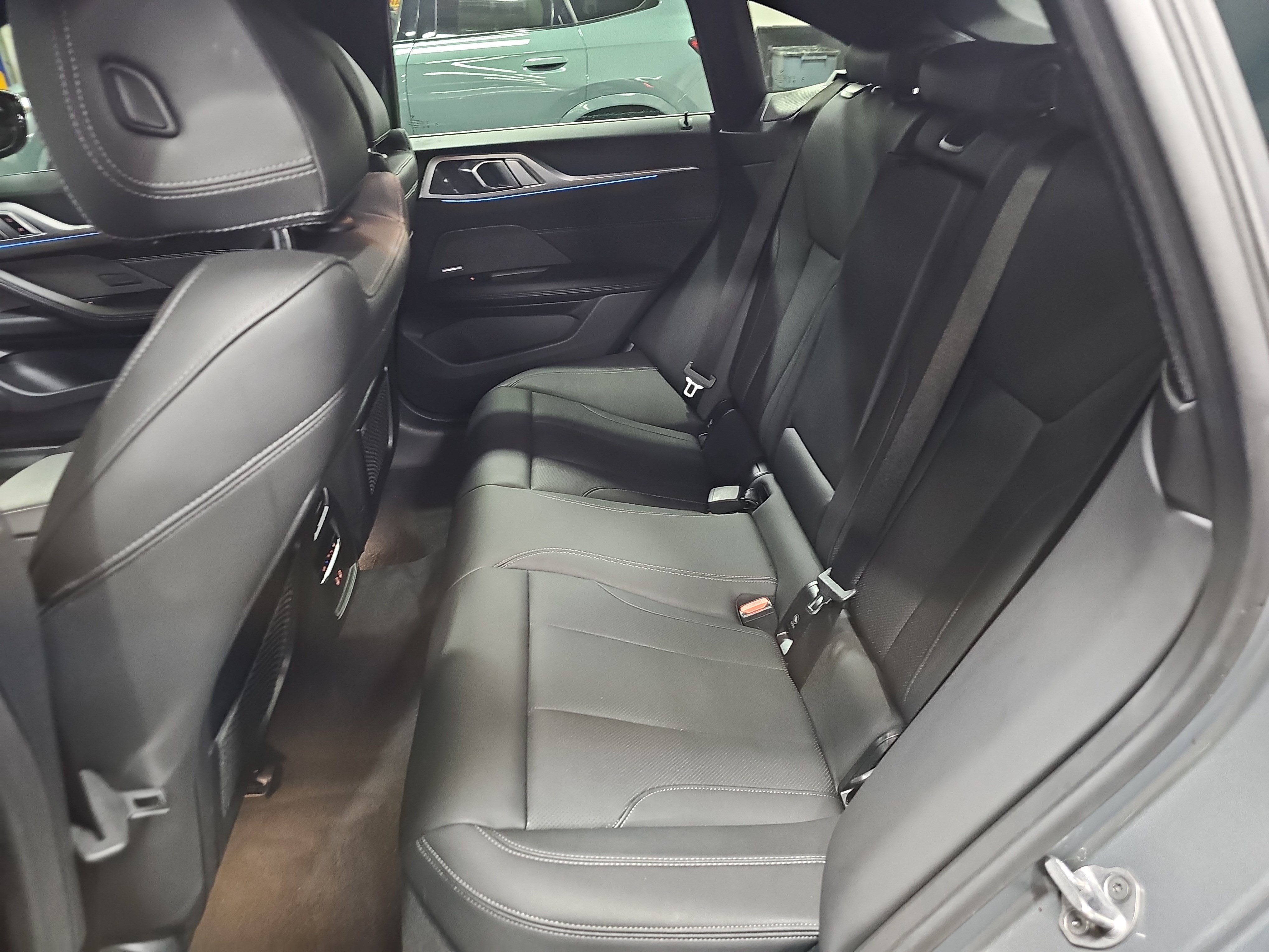 Used 2024 BMW i4 eDrive40 w/ Premium Package RWD image 14